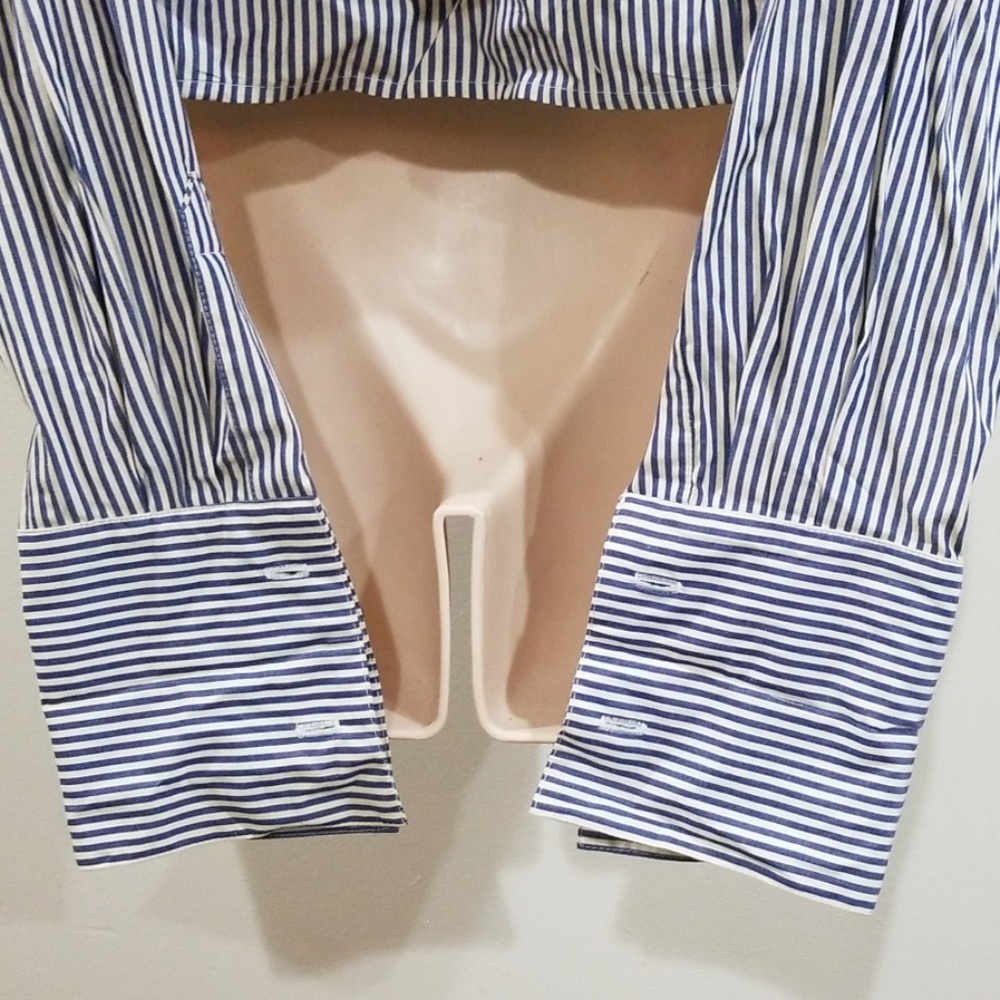🕺💃Hp🕺💃Neiman Marcus pinstriped wrap top - Picture 7 of 8